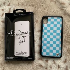 Blue checkered wildflower iPhone XR case